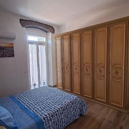Orizzonte 5 Terre - Via Napoli 85, Stazione Centrale - Centro Storico La Spezia Luaran gambar