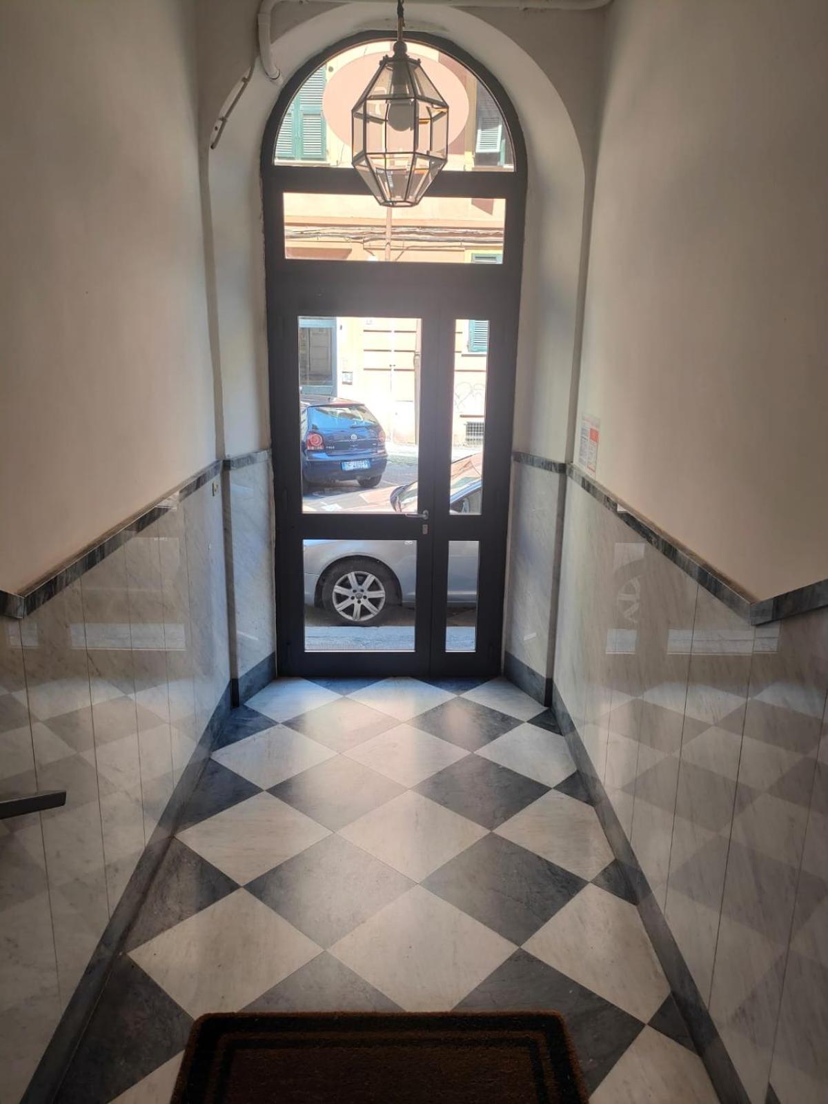 Orizzonte 5 Terre - Via Napoli 85, Stazione Centrale - Centro Storico La Spezia Luaran gambar